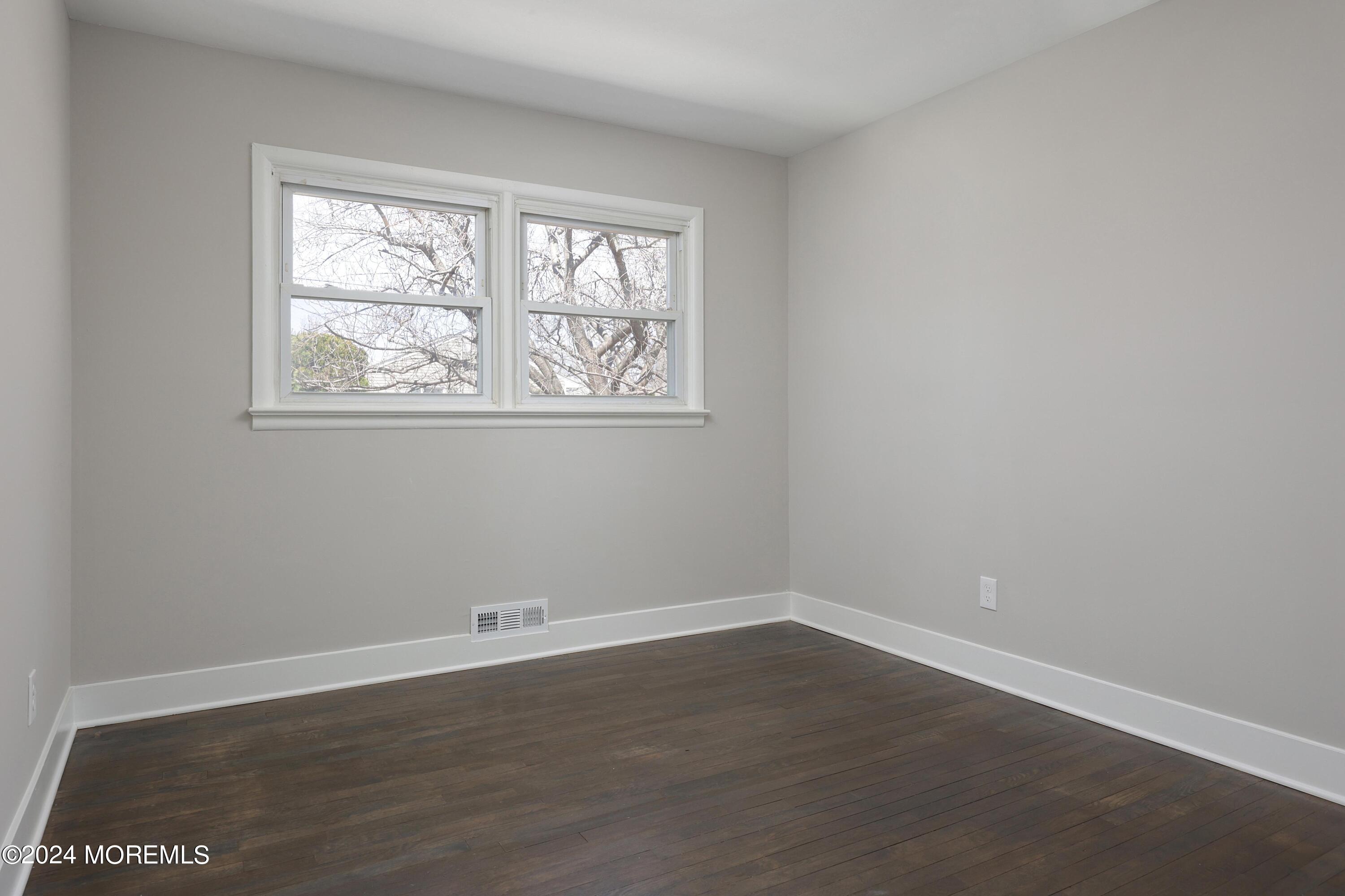 114 Suburban Road Brick, NJ 08724 - Photo 17 of 26 17