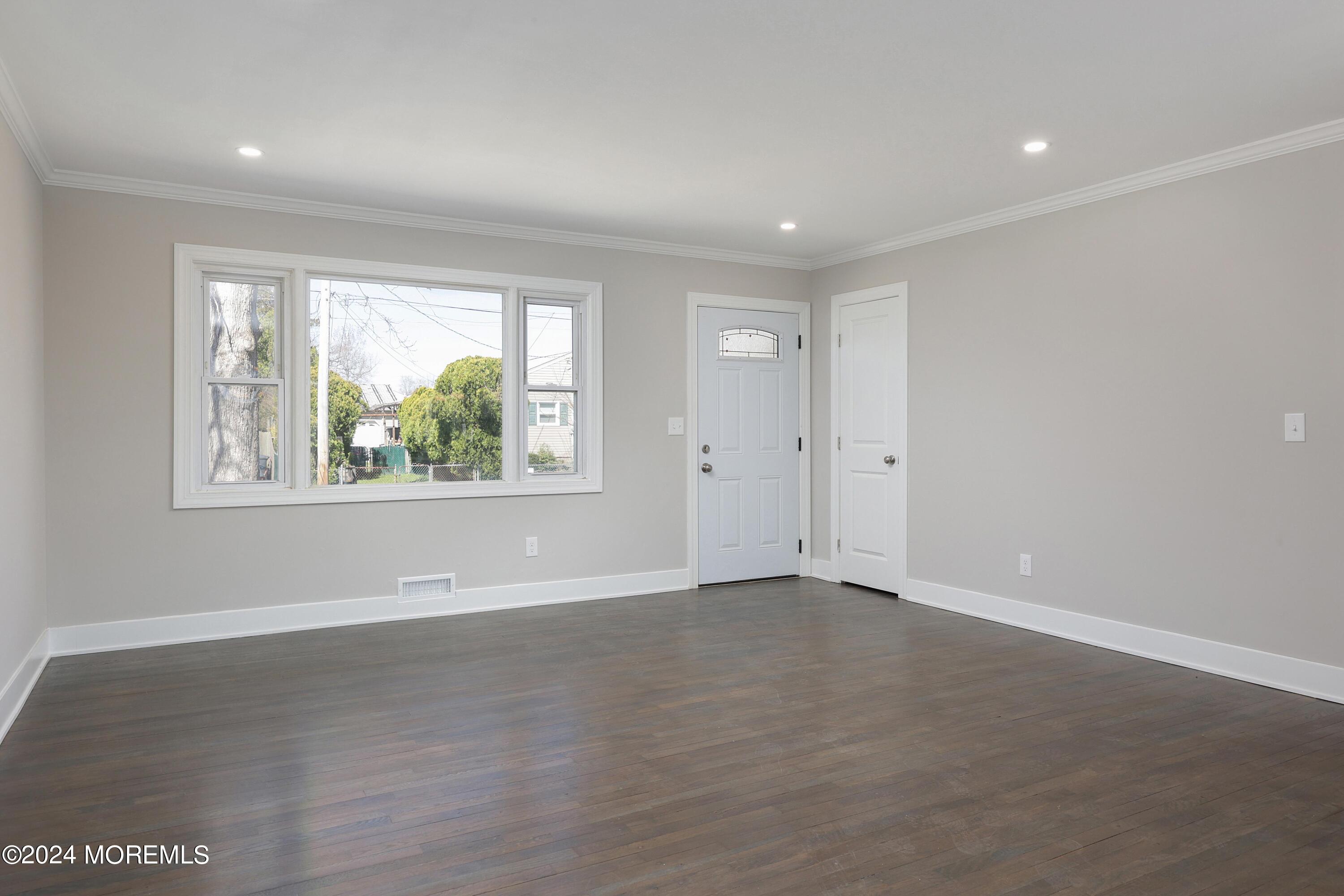 114 Suburban Road Brick, NJ 08724 - Photo 4 of 26 4