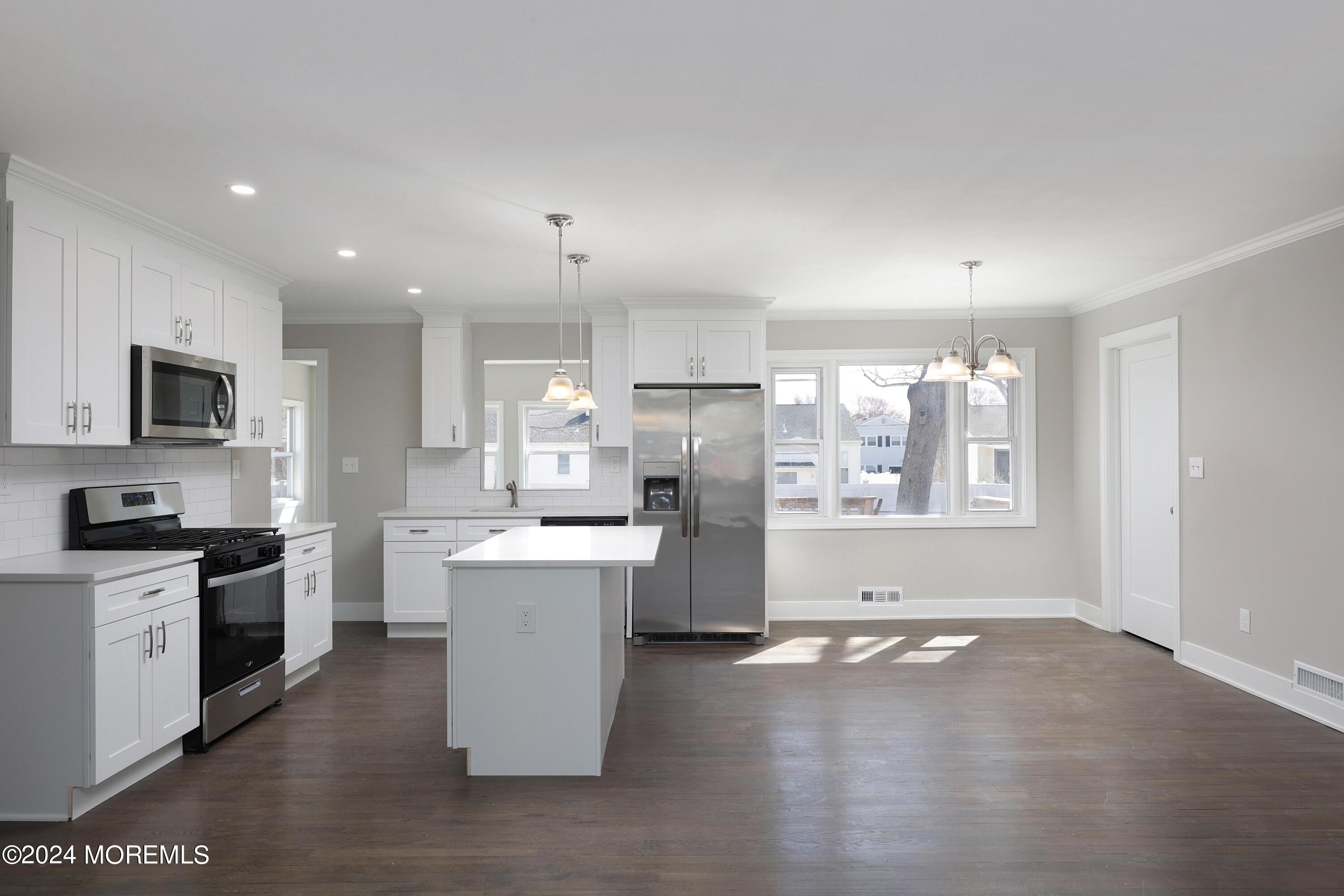 114 Suburban Road Brick, NJ 08724 - Photo 6 of 26 6