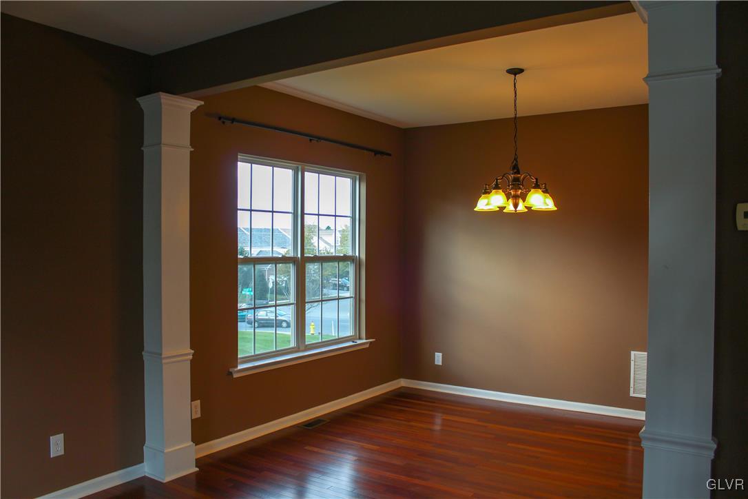 8725 Pathfinder Road Breinigsville, PA 18031 - Photo 9 of 29 Gallery Image 9