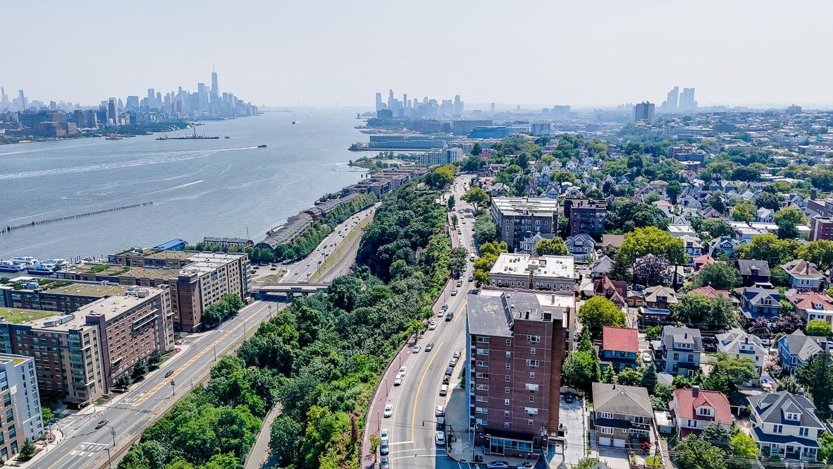 41 47th Street, Unit 2 Weehawken, NJ 07086 - Photo 21 of 22