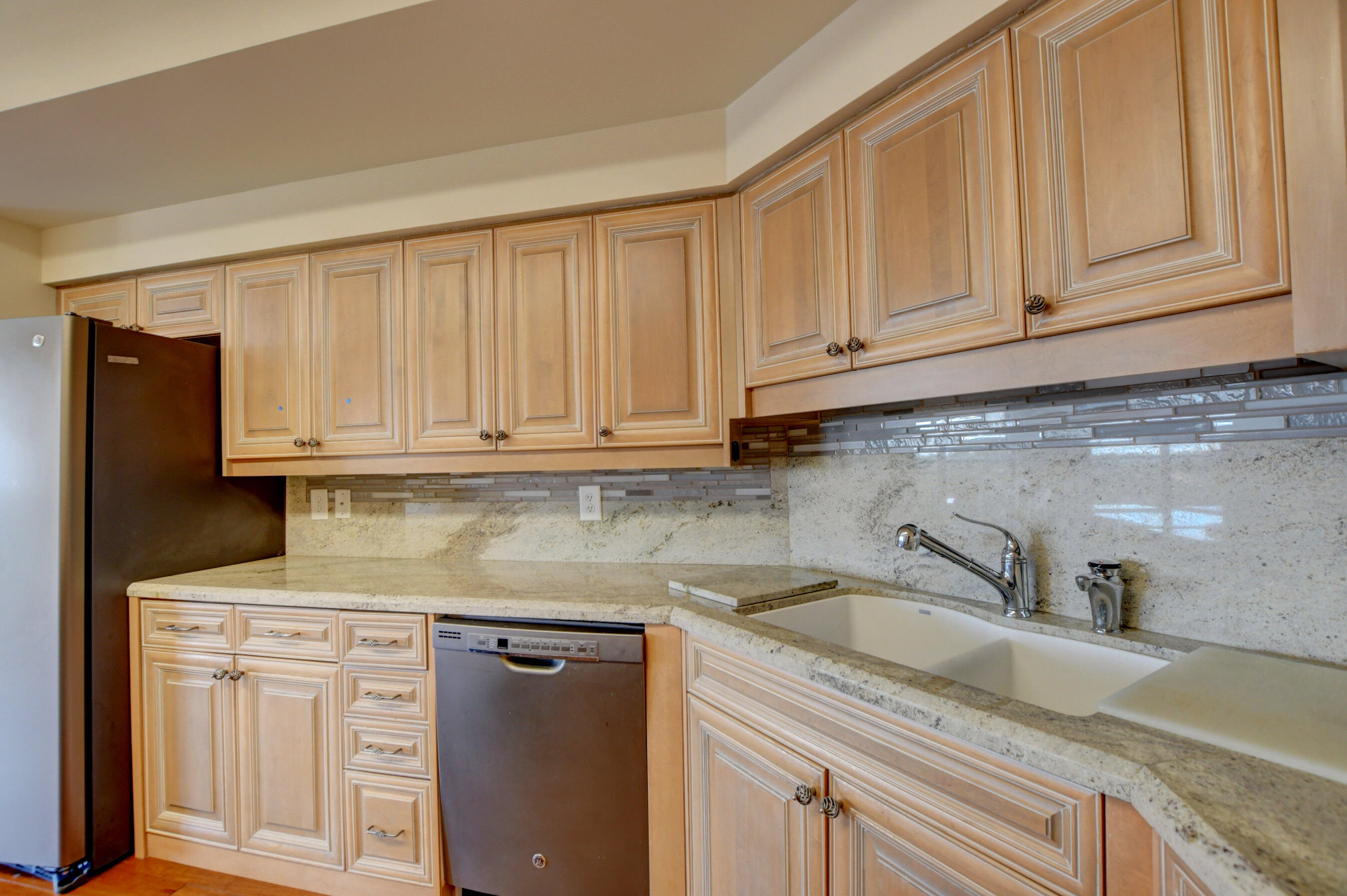 7351 Promenade Drive, Unit 602F Boca Raton, FL 33433 - Photo 32 of 48 29 kitchen