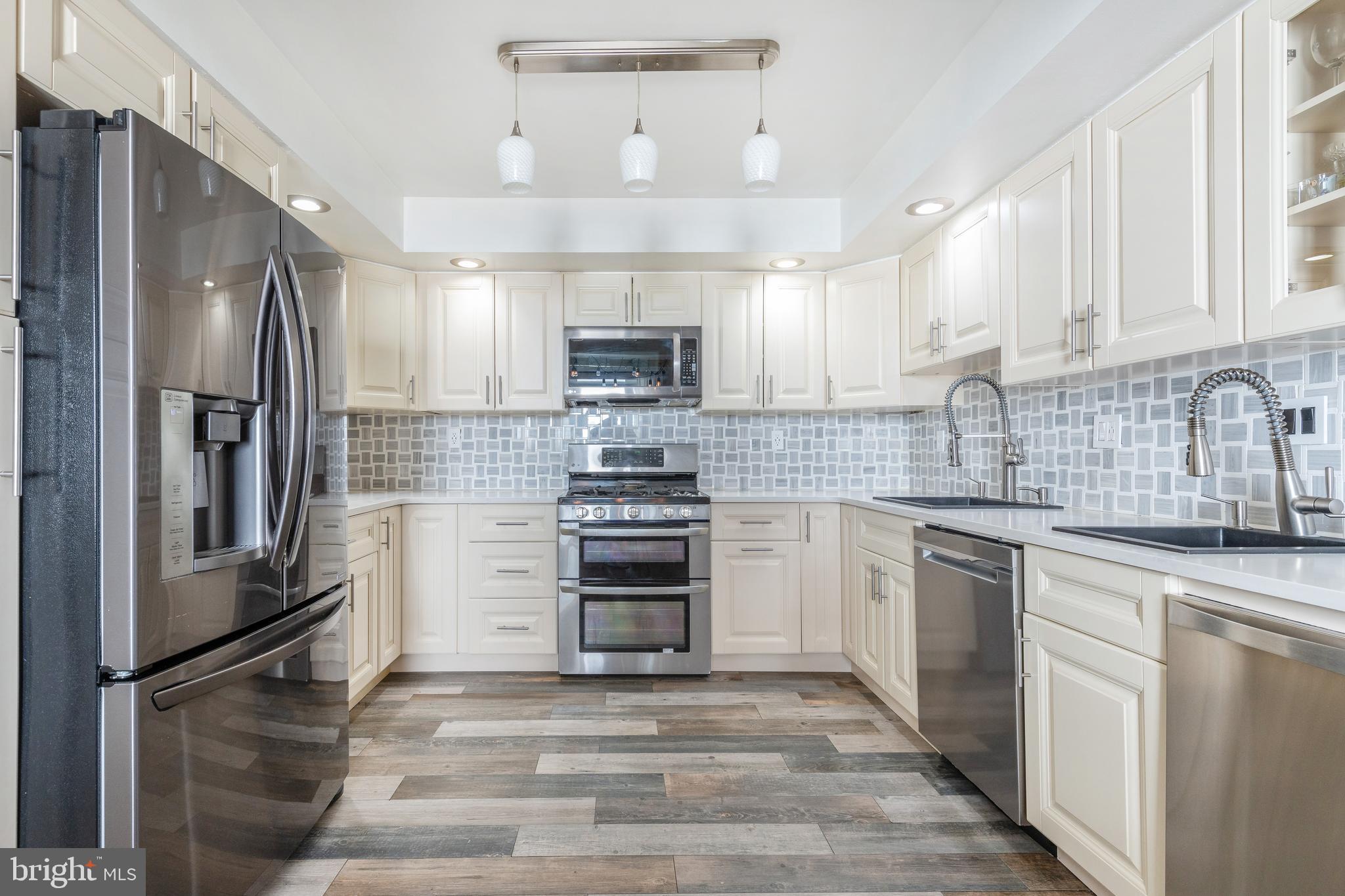 1112 Norwalk Road Philadelphia, PA 19115 - Photo 8 of 48