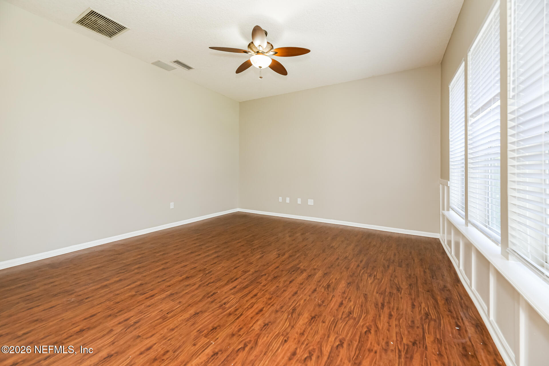 729 Porta Rosa Circle St. Augustine, FL 32092 - Photo 11 of 29 10-photo-Family-Room-2fe3f69b-5a50-4aaf-