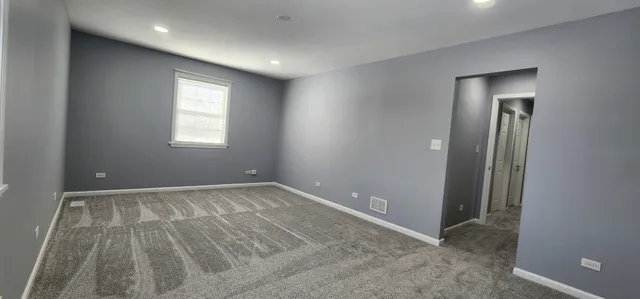 $549,900 | 105 Aspen Drive, Schaumburg, IL 60193