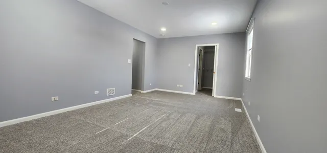 $549,900 | 105 Aspen Drive, Schaumburg, IL 60193