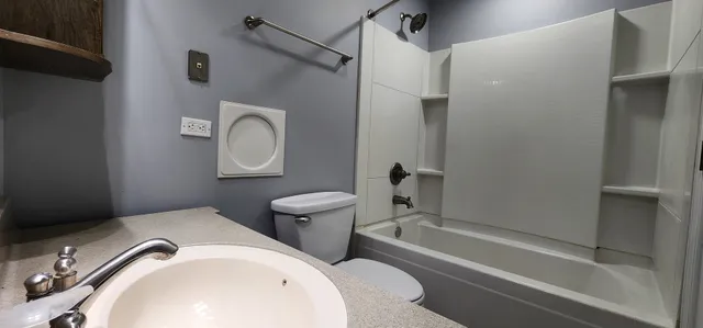 $549,900 | 105 Aspen Drive, Schaumburg, IL 60193