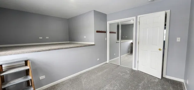 $549,900 | 105 Aspen Drive, Schaumburg, IL 60193