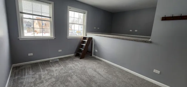 $549,900 | 105 Aspen Drive, Schaumburg, IL 60193