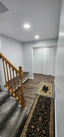 $549,900 | 105 Aspen Drive, Schaumburg, IL 60193