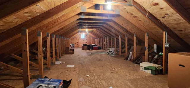 $549,900 | 105 Aspen Drive, Schaumburg, IL 60193