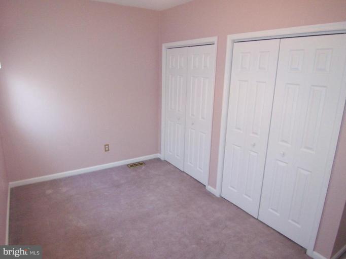 238 South Exeter Street Baltimore, MD 21202 - Photo 12 of 17 Bedroom #3