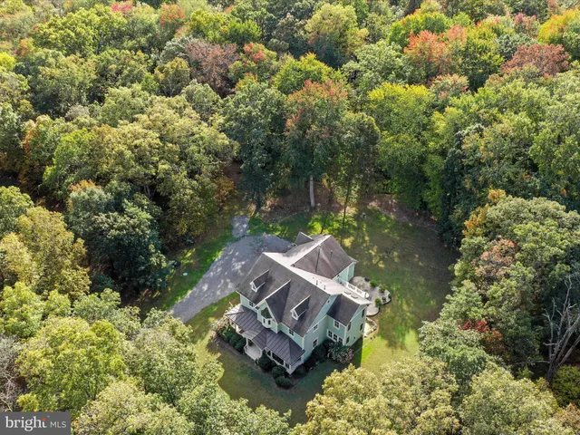 $1,275,000 | 19935 Foggy Bottom Road, Bluemont, VA 20135