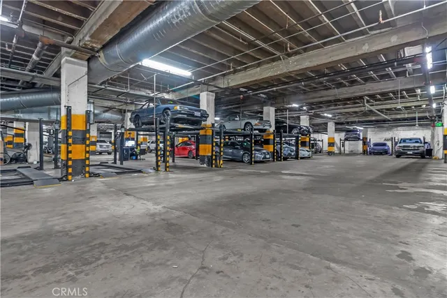 $365,000 | 312 West 5th Street, Unit 1109, Los Angeles, CA 90013