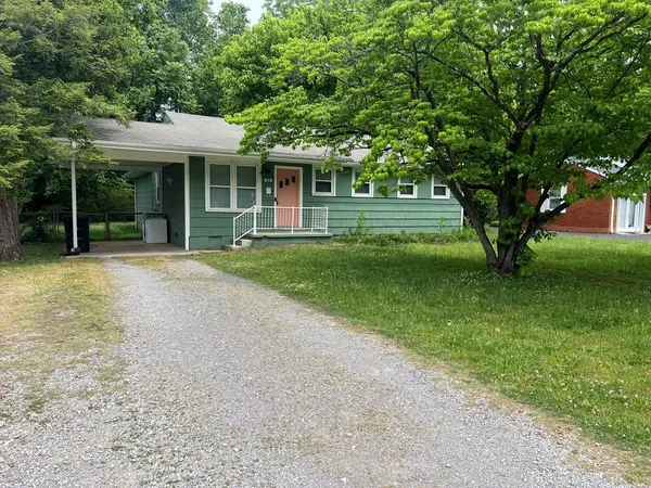 618 Spencer Drive, Murfreesboro, TN 37129