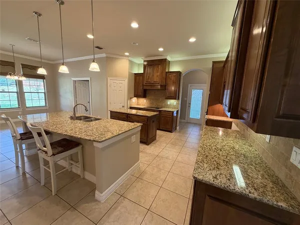 $2,900 | 414 Grey Wolf Trail, Weatherford, TX 76087