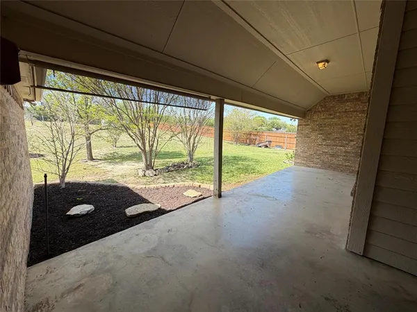 $2,900 | 414 Grey Wolf Trail, Weatherford, TX 76087
