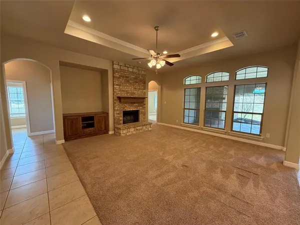 $2,900 | 414 Grey Wolf Trail, Weatherford, TX 76087