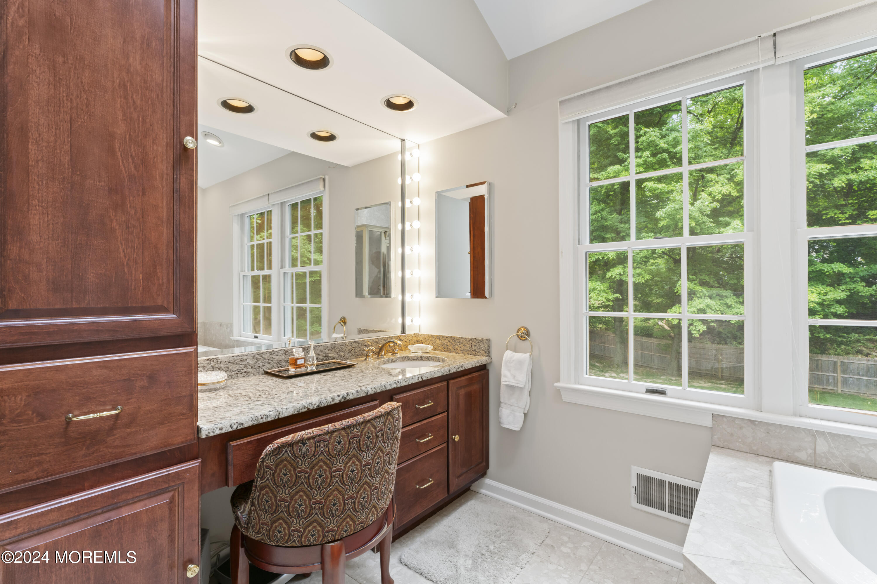 20 Ridge Road Colts Neck, NJ 07722 - Photo 24 of 43 photos_high_resolution_HOM00400