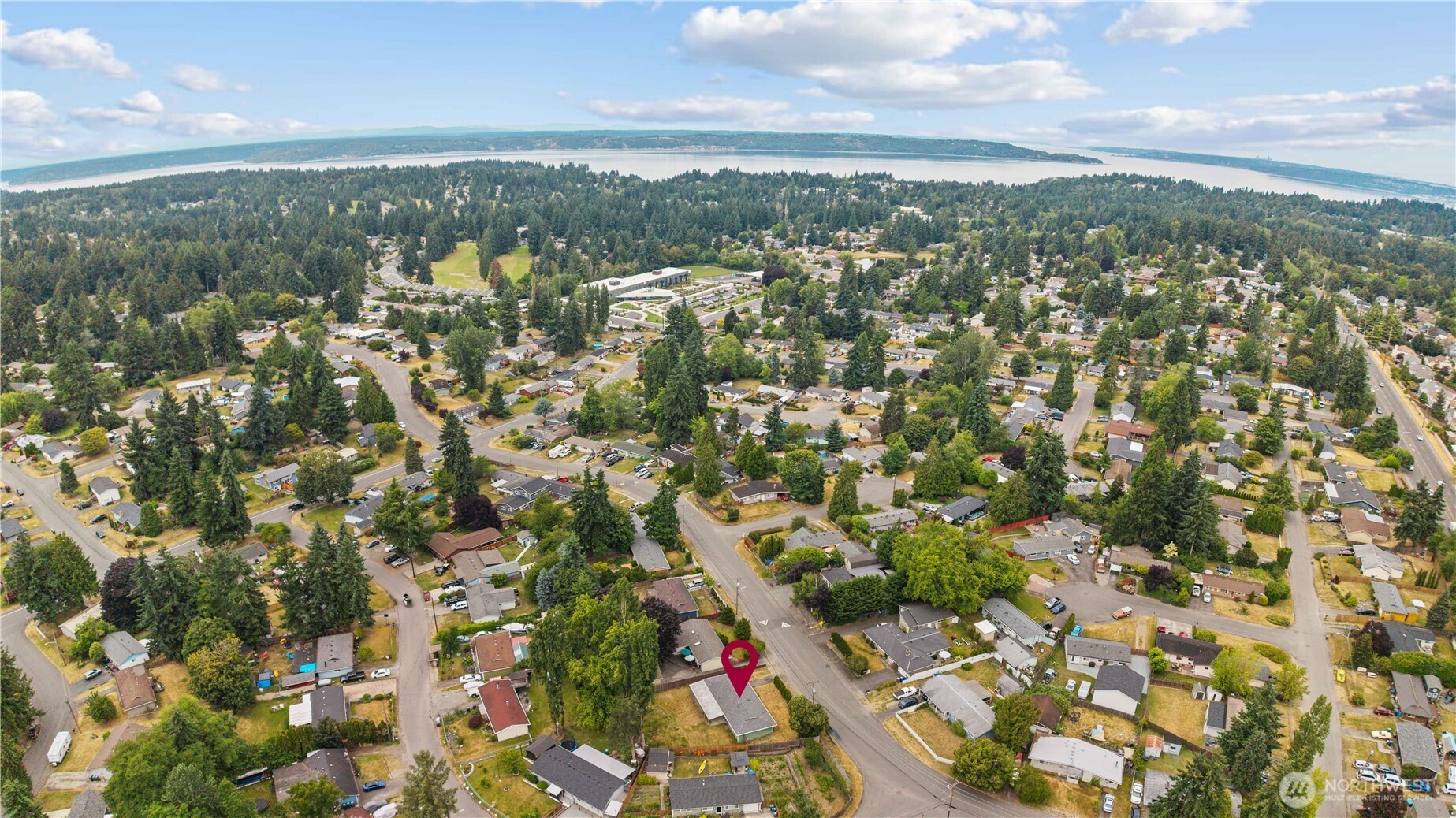 2229 Southwest 330th Street Federal Way, WA 98023 - Photo 13 of 30 a view of city and mountain