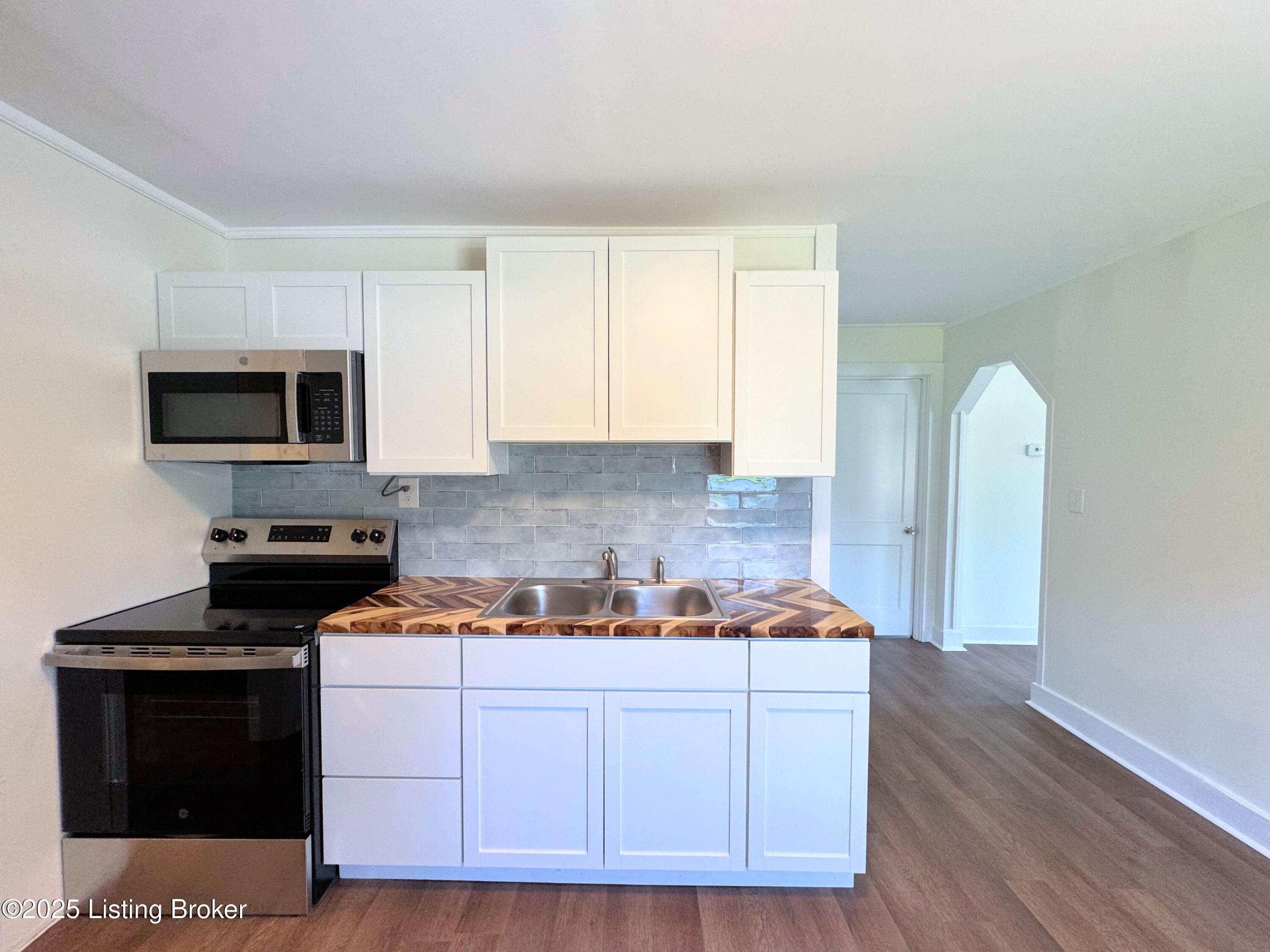 3004 Wayne Road Louisville, KY 40216 - Photo 25 of 44 IMG_3221