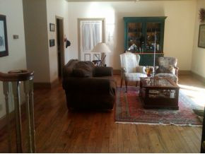 9808 B Coeburn Mountain Road Wise, VA 24293 - Photo 4 of 21 Livingroom