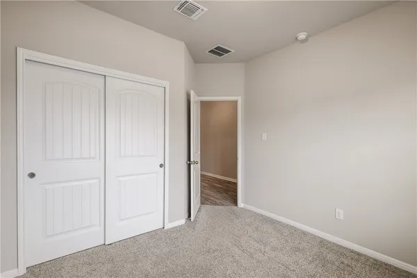 $2,195 | 2920 Bridekirk Drive, Round Rock, TX 78664