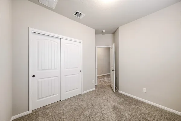 $2,195 | 2920 Bridekirk Drive, Round Rock, TX 78664