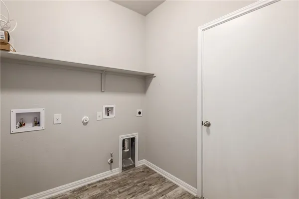 $2,195 | 2920 Bridekirk Drive, Round Rock, TX 78664