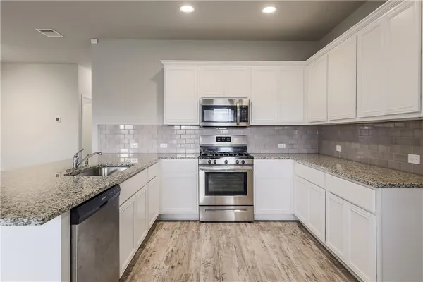 $2,195 | 2920 Bridekirk Drive, Round Rock, TX 78664