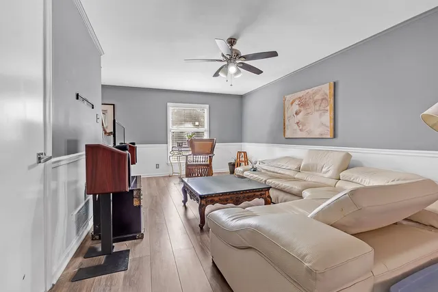 $157,000 | 5866 Roxbury Drive, Unit 5866, Memphis, TN 38119