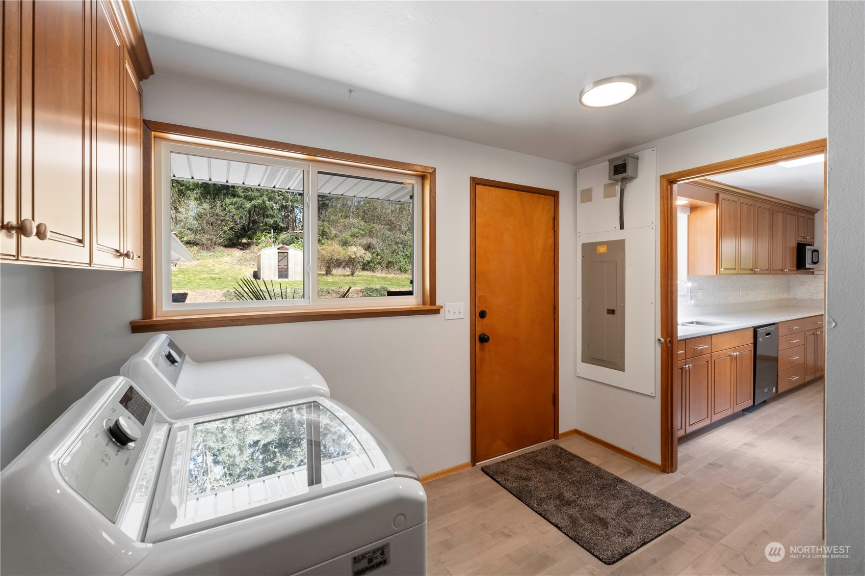 16238 Southeast 144th Street Renton, WA 98059 - Photo 18 of 32 a view of kitchen with furniture and window