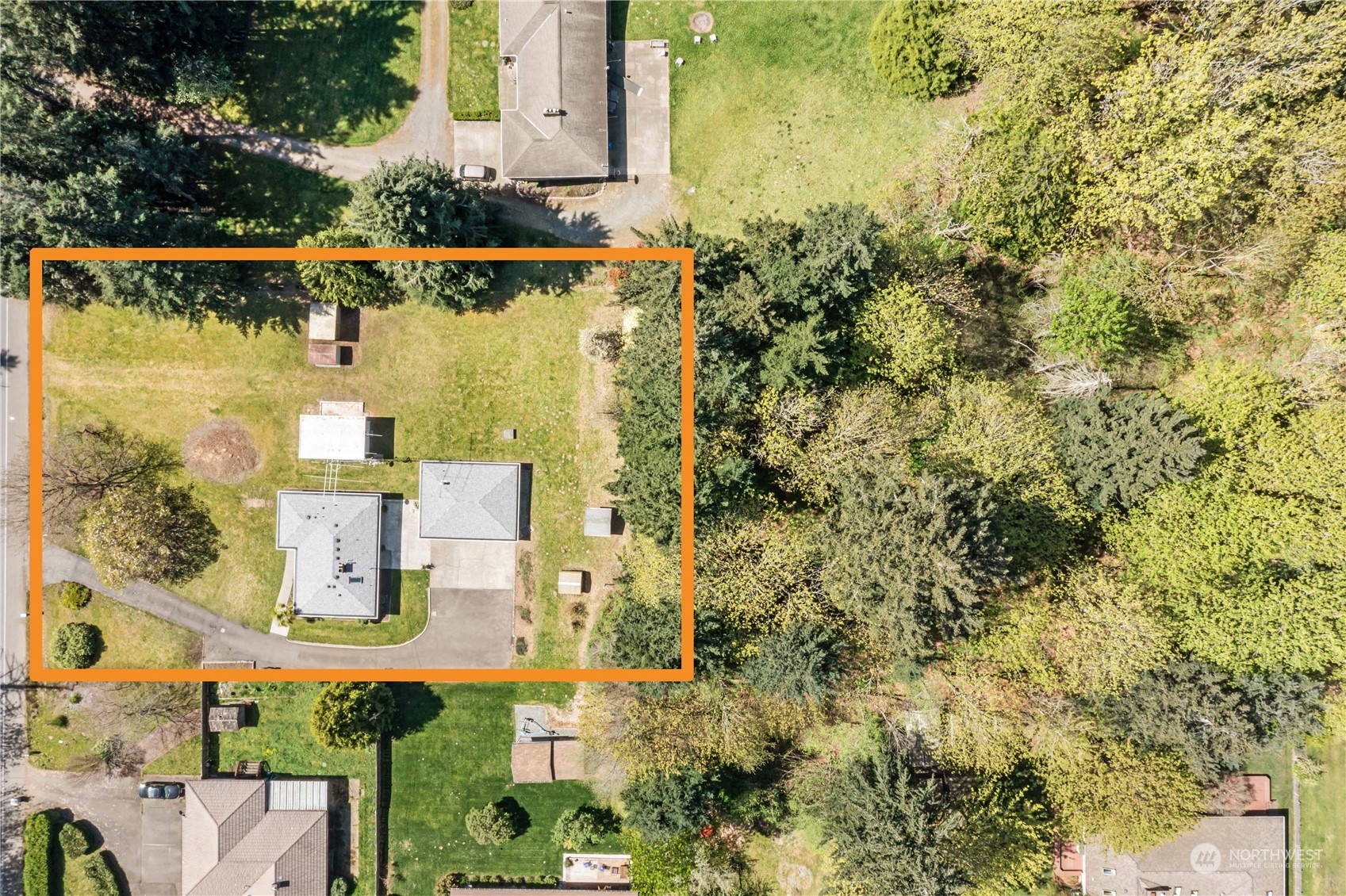 16238 Southeast 144th Street Renton, WA 98059 - Photo 4 of 32 aerial view of a house with a yard