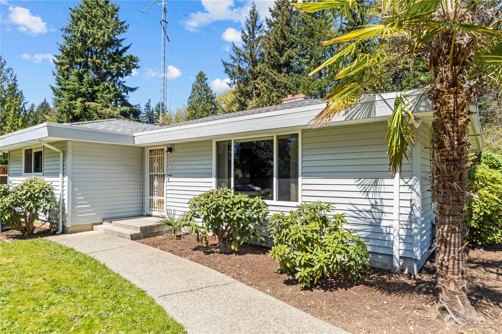16238 Southeast 144th Street Renton, WA 98059 - Photo 9 of 32 front view of a house with a yard