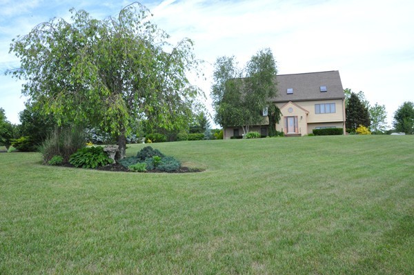 22 Howland Road Berkley, MA 02779 - Photo 28 of 30 Gallery Image 28