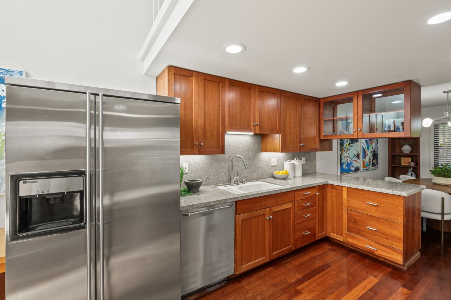 10093 Senate Way Cupertino, CA 95014 - Photo 7 of 34