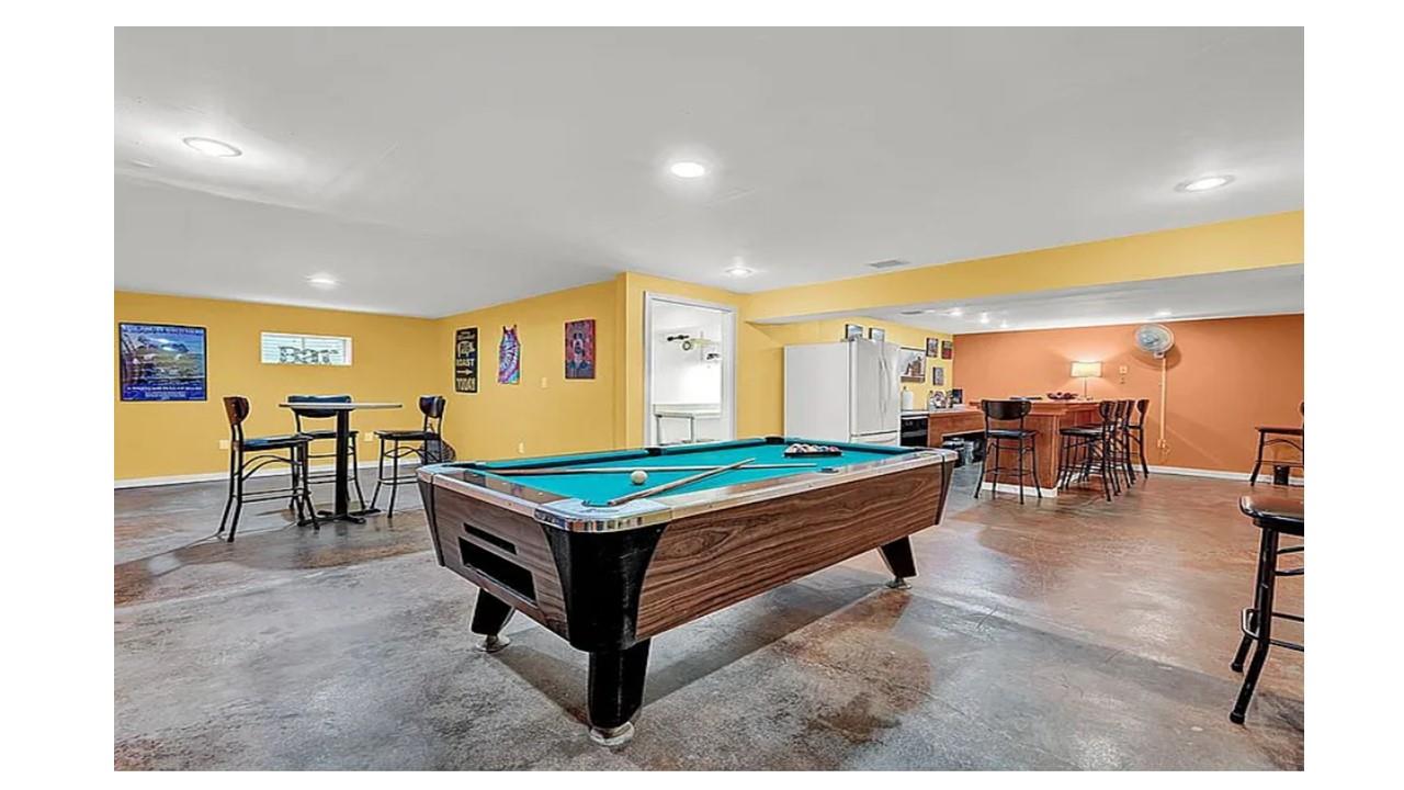 190 Penaluna Road Monroe, NY 10950 - Photo 33 of 36 a room with furniture and pool table