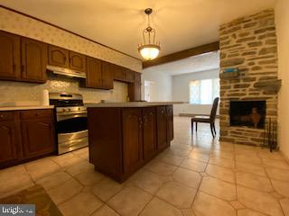 1114 Welsh Road Philadelphia, PA 19115 - Photo 7 of 16