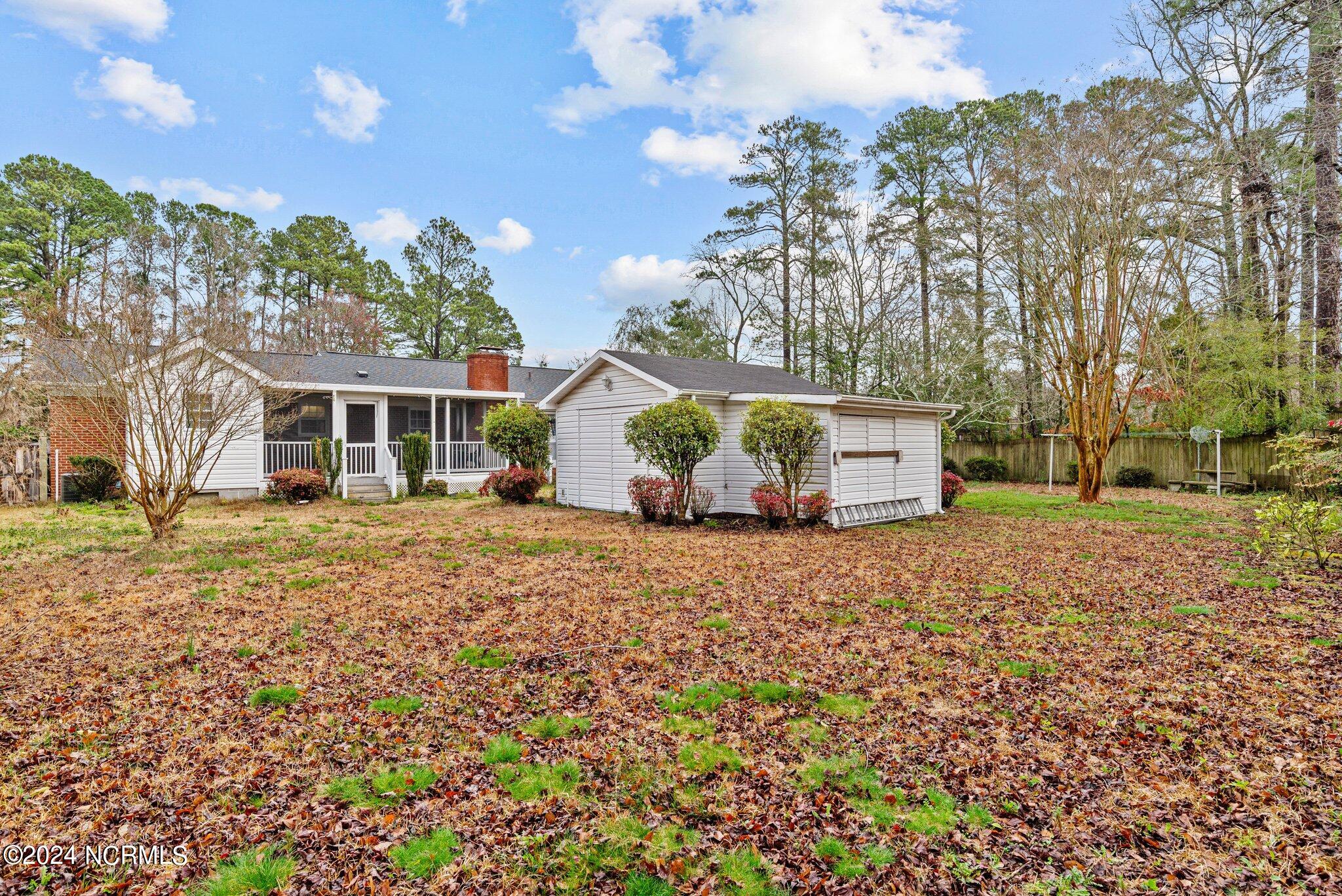 304 Prince Road Greenville, NC 27858 - Photo 23 of 26 38-web-or-mls-DSC_8286