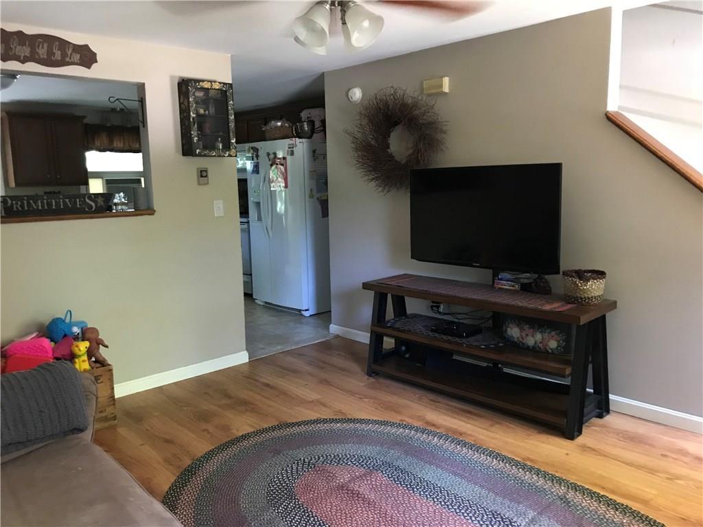 6 Woodvale Court, Unit B Springvale, ME 04083 - Photo 4 of 13 Photo