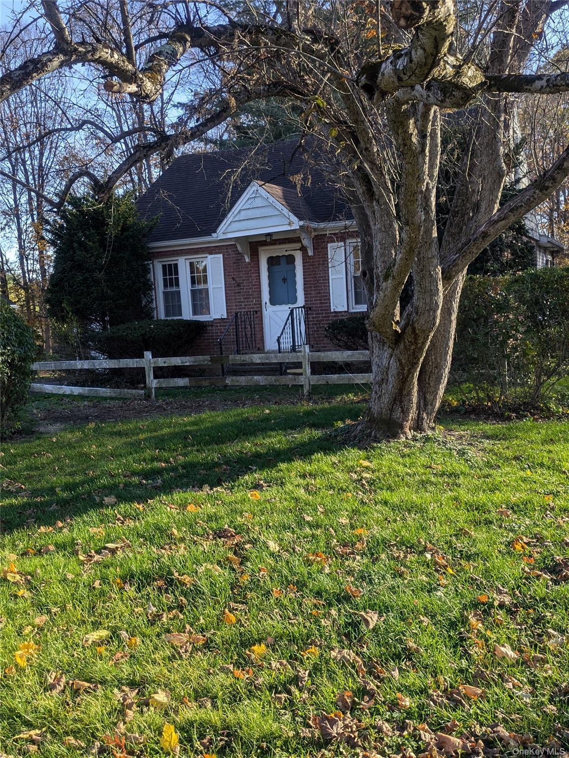 55 Old Little Britain Road Newburgh, NY 12550 - Photo 2 of 44 a front view of a house with a yard