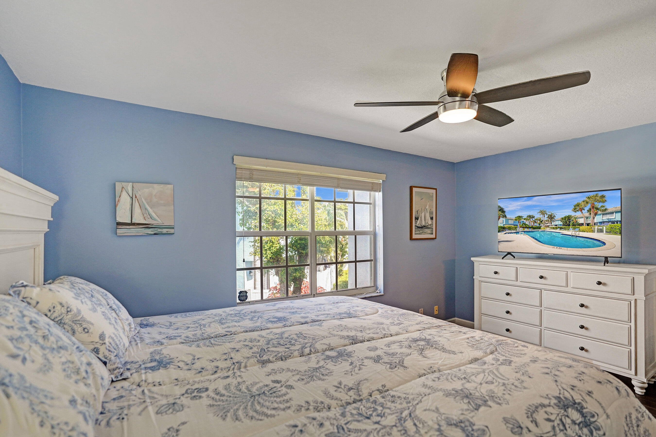 1028 Jeffery Street Boca Raton, FL 33487 - Photo 31 of 85 DSC08005
