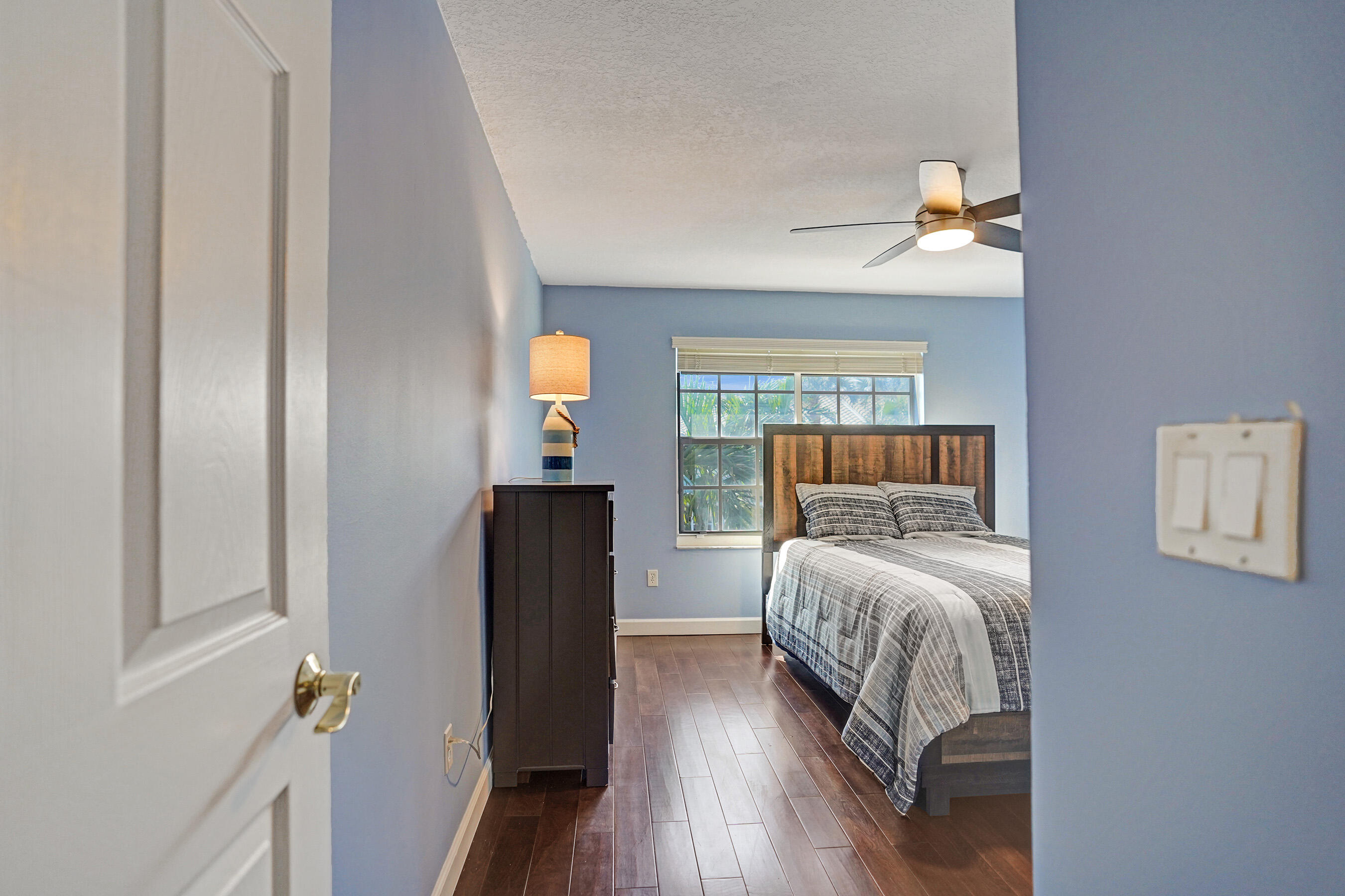 1028 Jeffery Street Boca Raton, FL 33487 - Photo 50 of 85 DSC07939