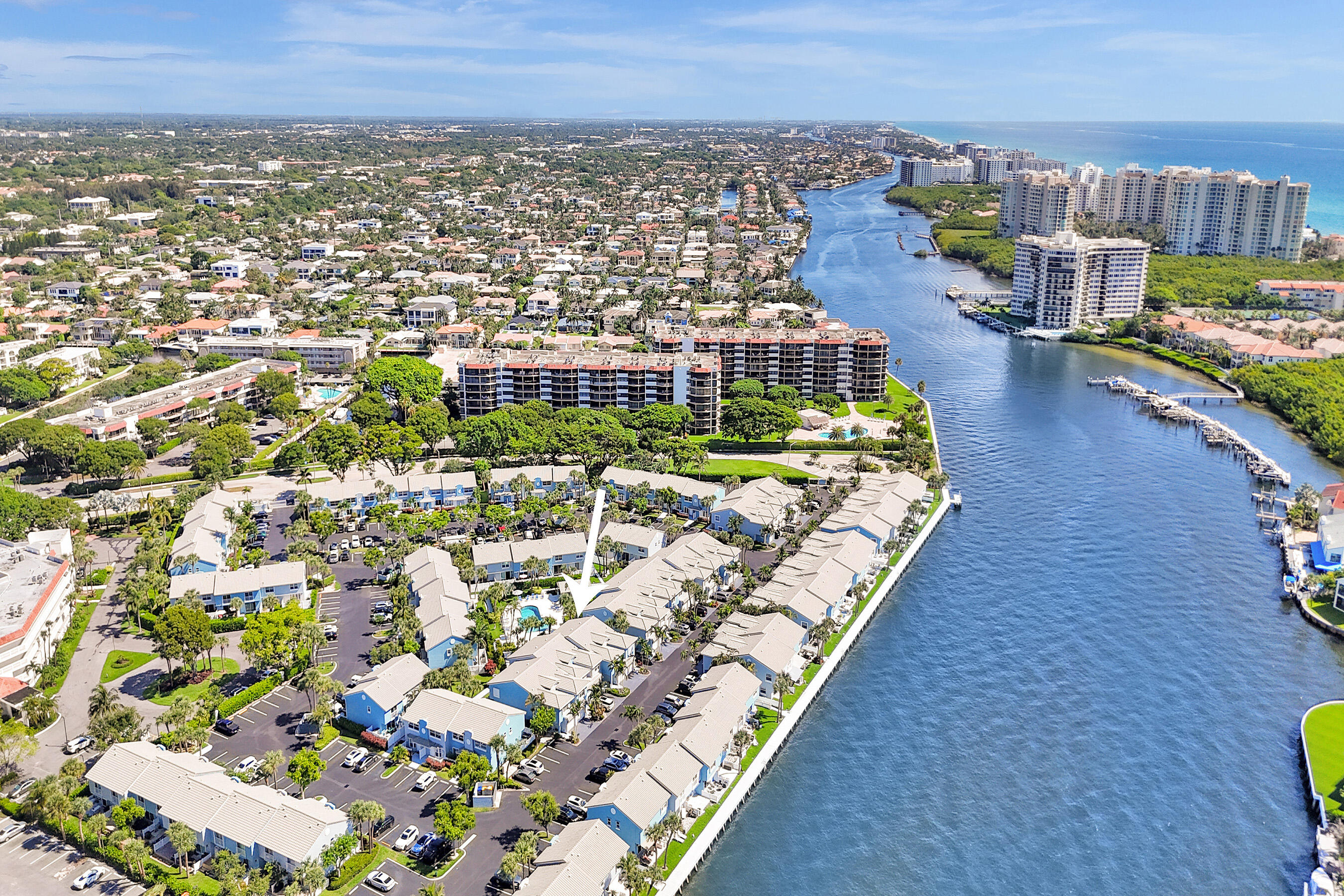 1028 Jeffery Street Boca Raton, FL 33487 - Photo 73 of 85 DJI_20250709104143_0006_D