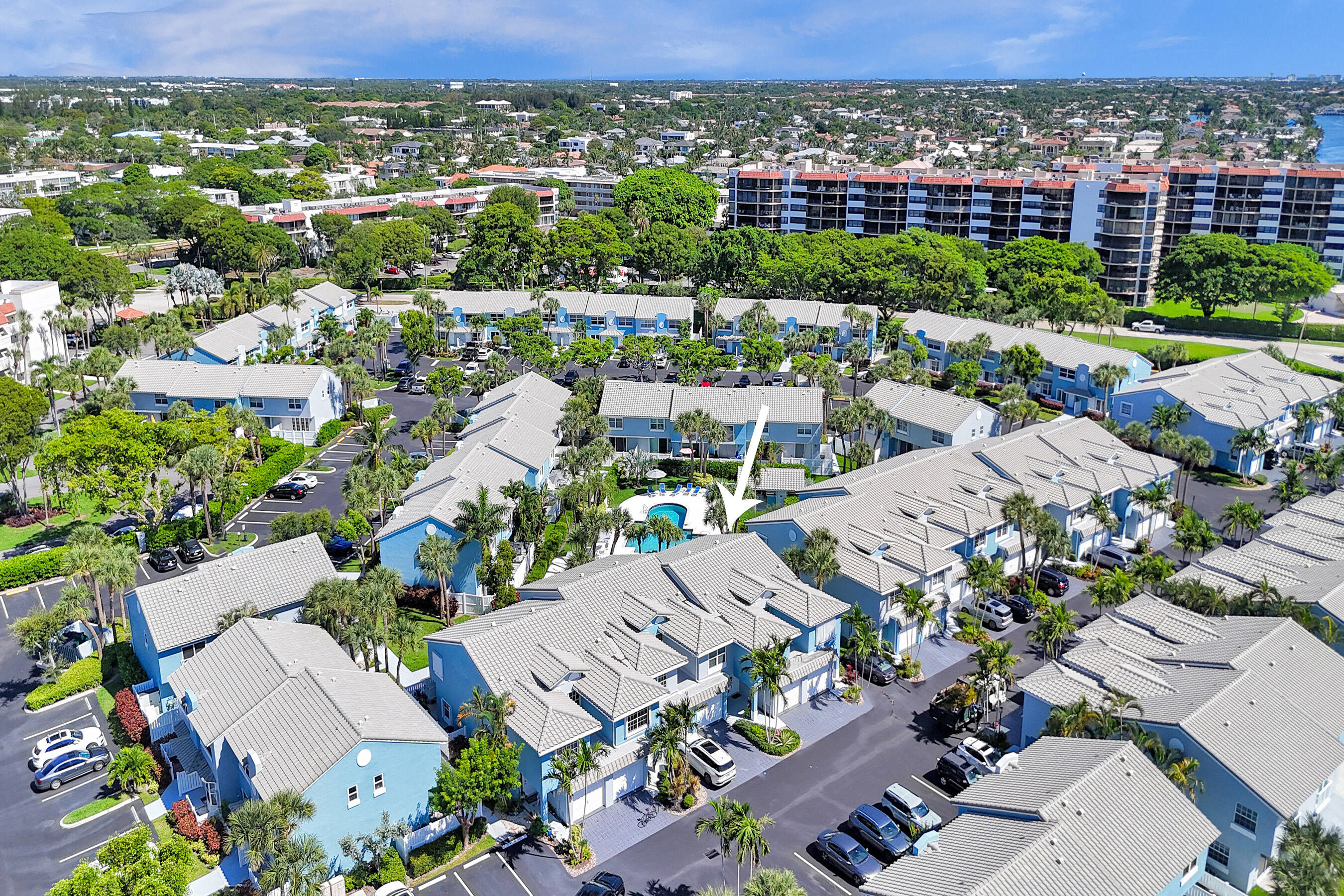1028 Jeffery Street Boca Raton, FL 33487 - Photo 75 of 85 DJI_20250709104326_0010_D