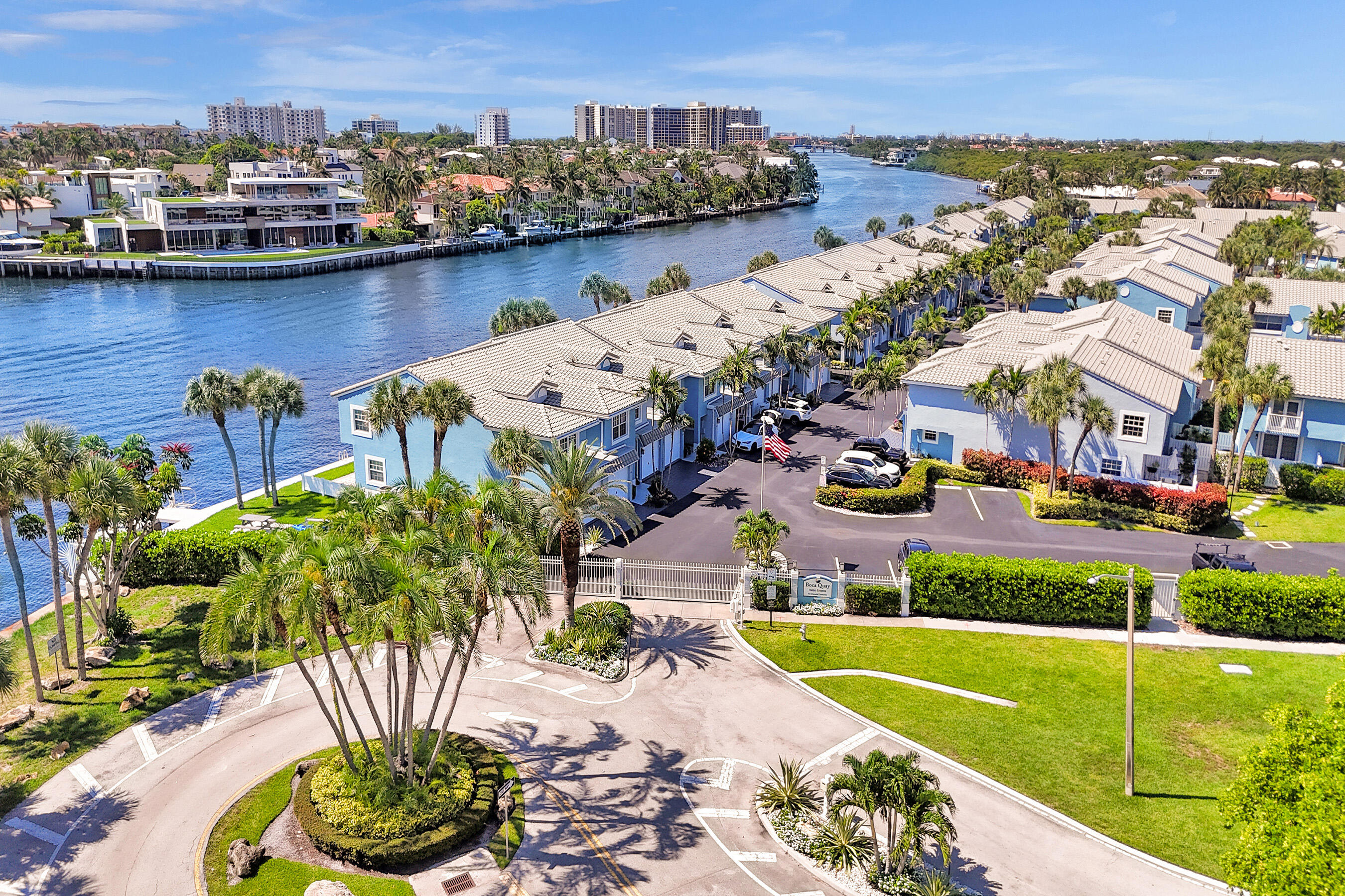 1028 Jeffery Street Boca Raton, FL 33487 - Photo 81 of 85 DJI_20250709104834_0019_D