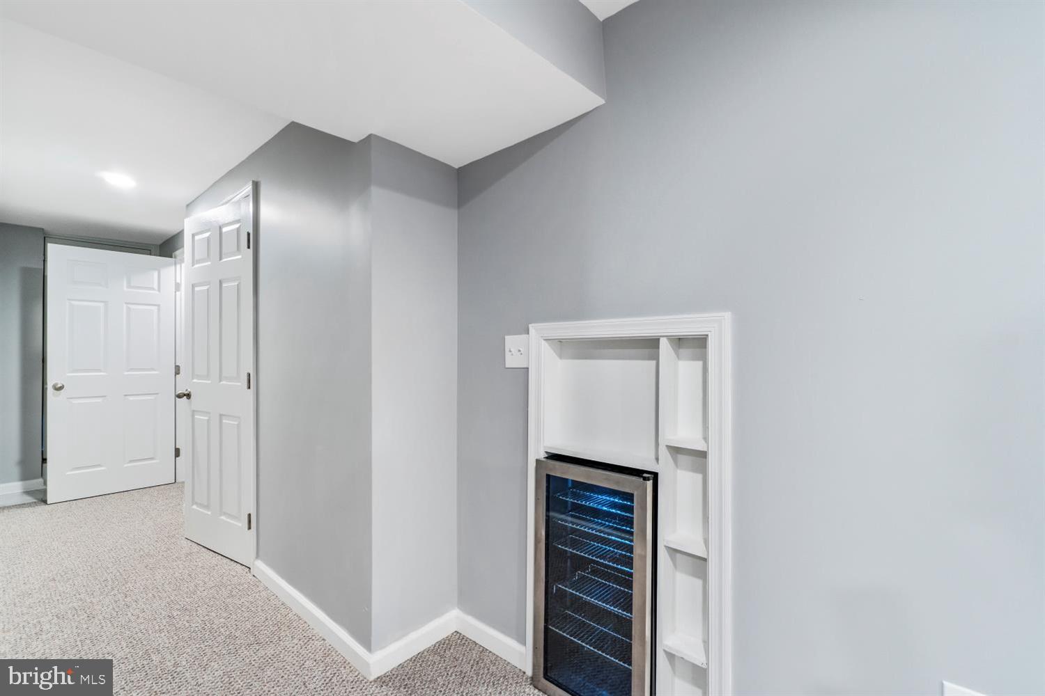 911 Wicklow Road Baltimore, MD 21229 - Photo 18 of 40