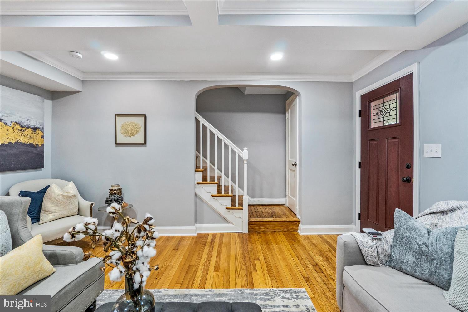 911 Wicklow Road Baltimore, MD 21229 - Photo 6 of 40