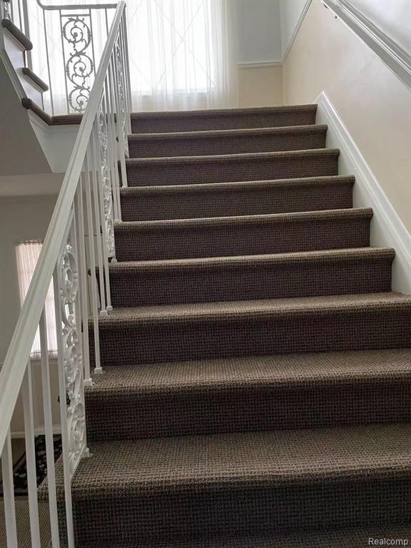 1725 Tiverton Road, Unit 4 Bloomfield Hills, MI 48304 - Photo 19 of 23