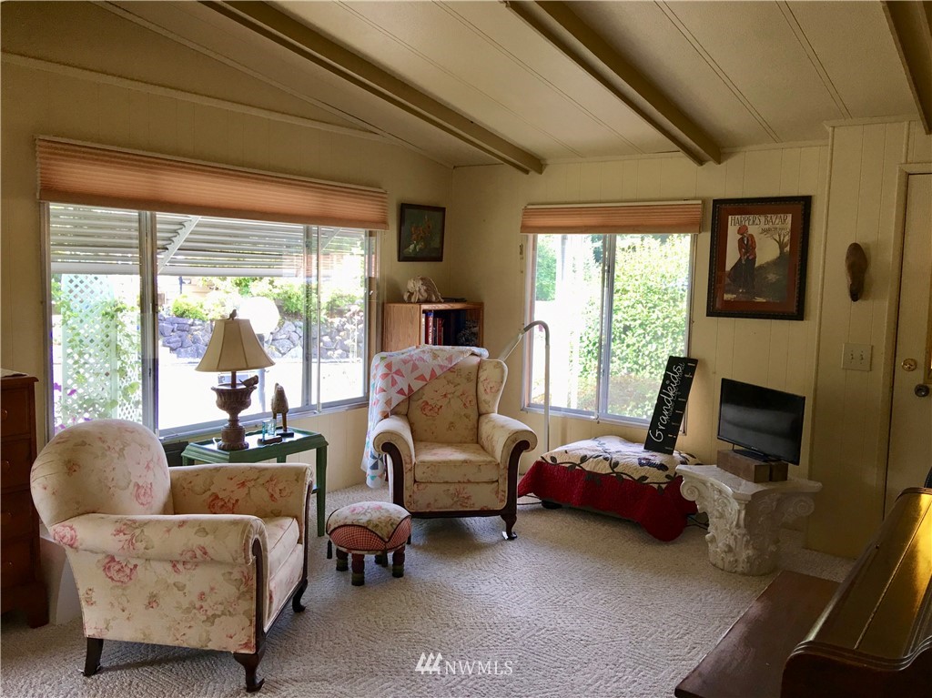 201 Union Avenue Southeast, Unit 96 Renton, WA 98059 - Photo 3 of 18 Gallery Image 3